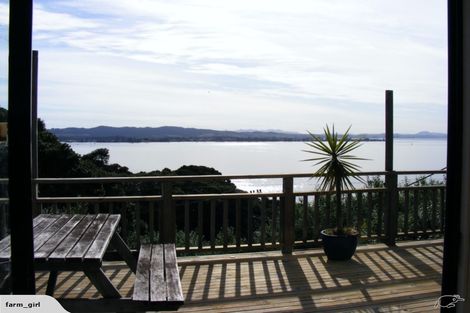 Photo of property in 8 Darch Point Road, Whangarei Heads, Whangarei, 0174