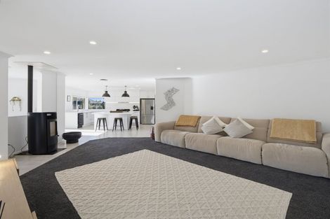 Photo of property in 6 Thornley Place, Woodend, 7610