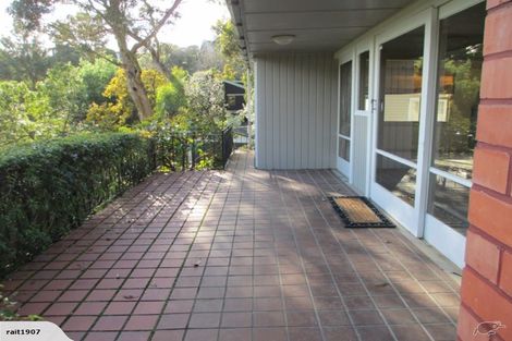 Photo of property in 10 Sherwood Lane, Cashmere, Christchurch, 8022