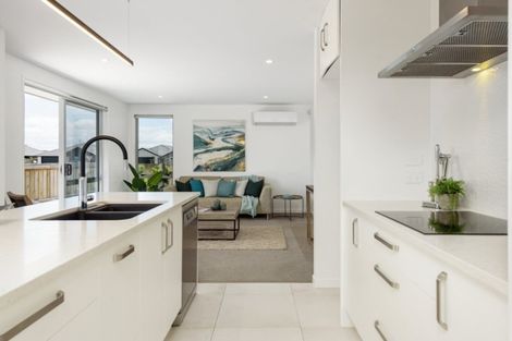 Photo of property in 3 Taioma Close, Papamoa, 3118