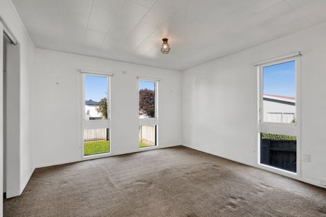Photo of property in 7 Oleander Place, Bell Block, New Plymouth, 4312