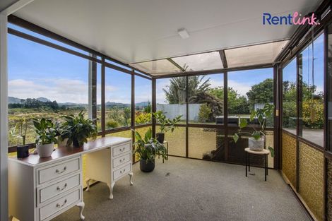 Photo of property in 19 Binnie Road, Katikati, 3129