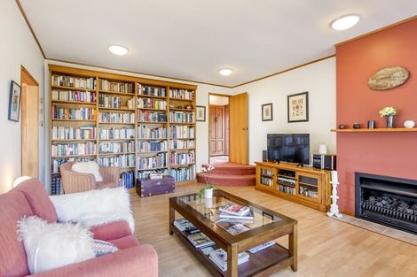 Photo of property in 2/16 Mahara Avenue, Birkenhead, Auckland, 0626