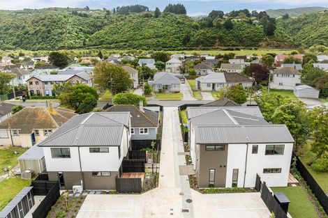 Photo of property in 22 Pearce Crescent, Taita, Lower Hutt, 5011