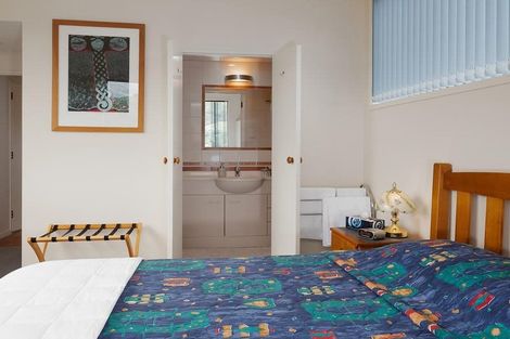 Photo of property in 17 Raynbird Street, Company Bay, Dunedin, 9014