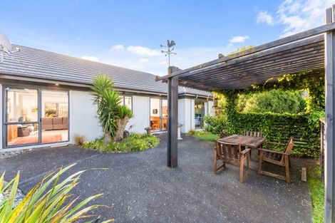 Photo of property in 15 Solan Drive, Waimauku, 0812
