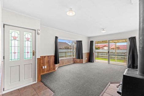 Photo of property in 3 Kirkcaldie Grove, Levin, 5510