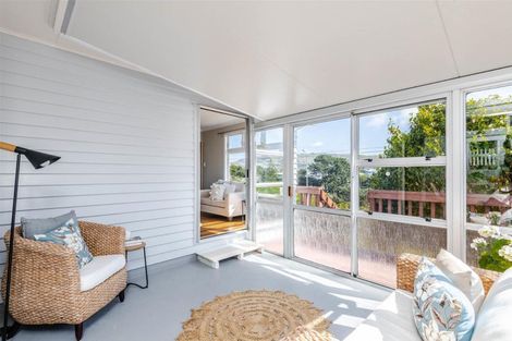 Photo of property in 102 Helston Road, Paparangi, Wellington, 6037