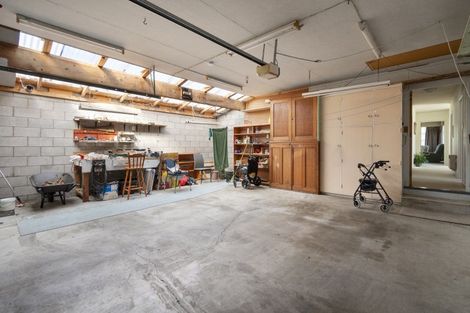 Photo of property in 249 Vogel Street, Roslyn, Palmerston North, 4414