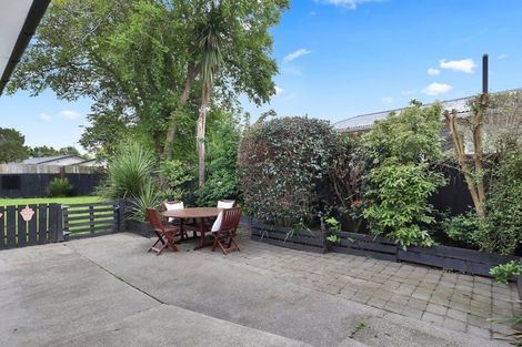 Photo of property in 29 Oldwood Street, Bishopdale, Christchurch, 8053