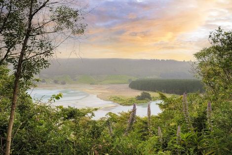 Photo of property in 27 Boundary Street, Purakaunui, Port Chalmers, 9081