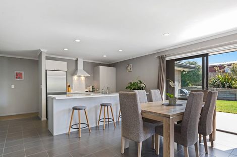 Photo of property in 39 Hamon Place, Pukehangi, Rotorua, 3015