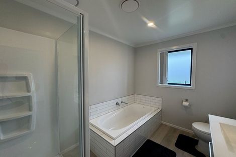 Photo of property in 8 Rayner Lane, Marton, 4710