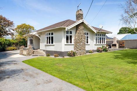 Photo of property in 21 Dives Avenue, Hawera, 4610