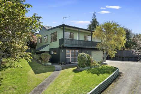 Photo of property in 16 Hatea Place, Dinsdale, Hamilton, 3204