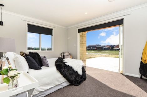 Photo of property in 17 Margot Lane, Matangi, Hamilton, 3283