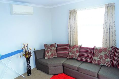 Photo of property in 9 Hirimate Place, Flat Bush, Auckland, 2019