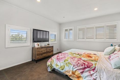 Photo of property in 8 Clansman Terrace, Gulf Harbour, Whangaparaoa, 0930