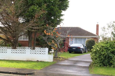 Photo of property in 49 Hallberry Road, Mangere East, Auckland, 2024