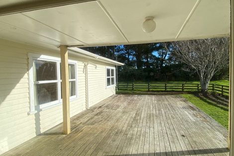 Photo of property in 358 Mataro Road, Onaero, Urenui, 4375