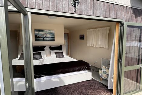 Photo of property in 35a Upton Street, Wanaka, 9305