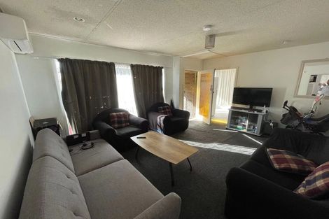 Photo of property in 21 Astley Avenue, New Lynn, Auckland, 0600