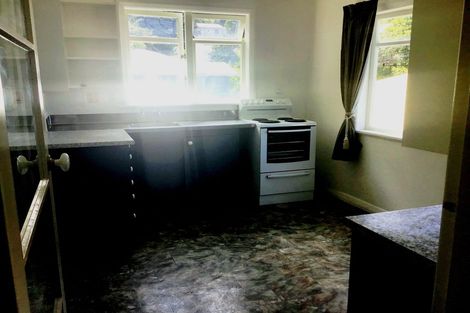 Photo of property in 1 Liardet Street, Vogeltown, Wellington, 6021