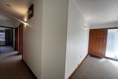 Photo of property in 493 Avonhead Road, Avonhead, Christchurch, 8042