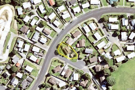 Photo of property in 64 Redcrest Avenue, Red Hill, Papakura, 2110