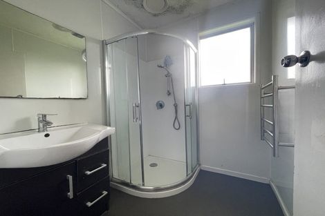 Photo of property in 3 Neems Place, Manurewa, Auckland, 2102