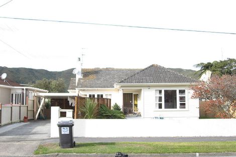 Photo of property in 60 Hall Crescent, Epuni, Lower Hutt, 5011