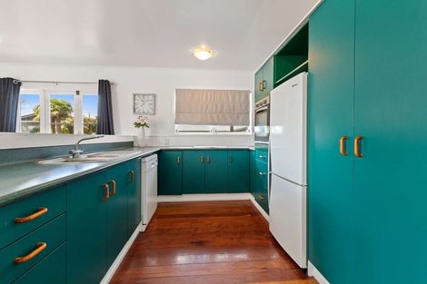 Photo of property in 54 Corlett Street, Utuhina, Rotorua, 3015