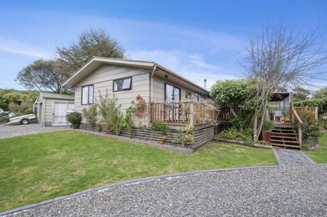 Photo of property in 35 Taringa Avenue, Kuratau, Turangi, 3381