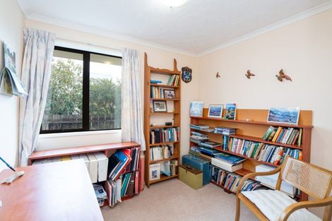 Photo of property in 28 Craig Street, Waikiwi, Invercargill, 9810
