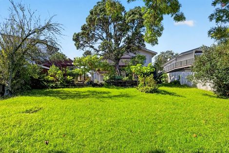 Photo of property in 86 Stanmore Bay Road, Stanmore Bay, Whangaparaoa, 0932