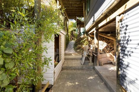 Photo of property in 700 Moetapu Bay Road, Moetapu Bay, Picton, 7282