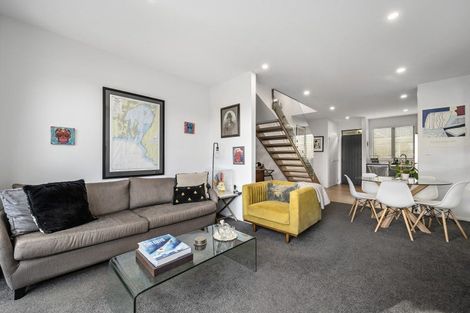 Photo of property in 4c Ferry Road, Days Bay, Lower Hutt, 5013