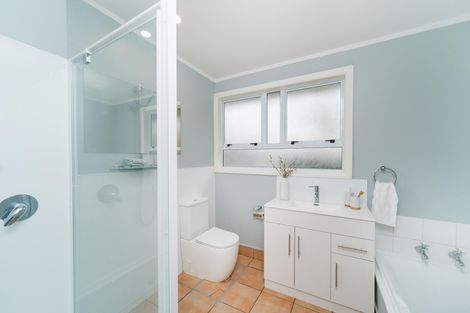 Photo of property in 18 Nottingham Avenue, Awapuni, Palmerston North, 4412