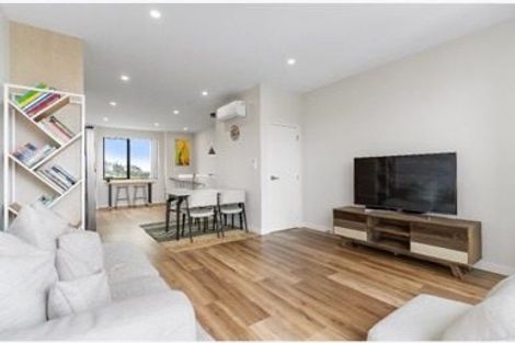 Photo of property in 36 Pohewa Road, Silverdale, 0932