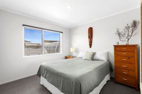 Photo of property in 44 Quinnat Street, Albert Town, Wanaka, 9305