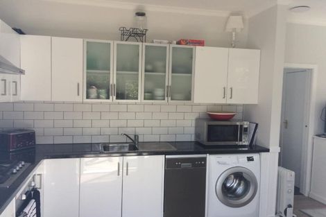 Photo of property in 19 Rothsay Road, Ngaio, Wellington, 6035