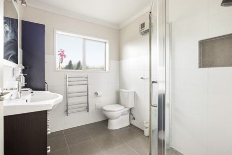 Photo of property in 557 Gloucester Road, Papamoa Beach, Papamoa, 3118