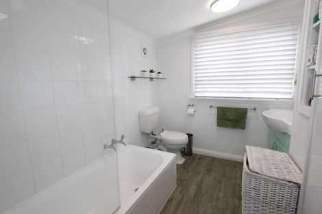 Photo of property in 33 Tararua Street, Pahiatua, 4910