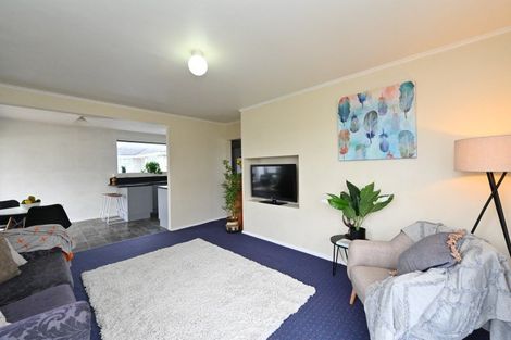 Photo of property in 37 Constable Crescent, Onekawa, Napier, 4110