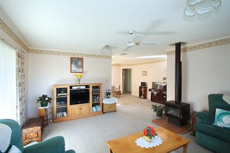 Photo of property in 6 Guernsey Place, Grandview Heights, Hamilton, 3200