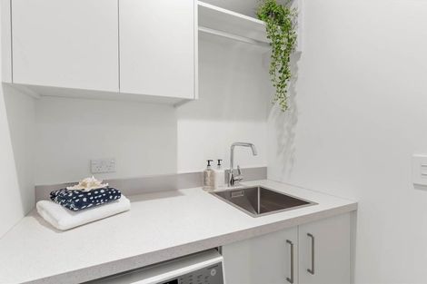 Photo of property in 12/17 Link Crescent, Stanmore Bay, Whangaparaoa, 0932