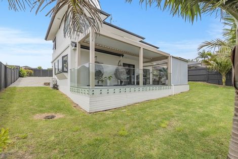 Photo of property in 27 Byblos Place, The Gardens, Auckland, 2105