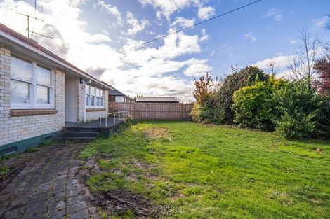 Photo of property in 27 Willis Street, Bader, Hamilton, 3206