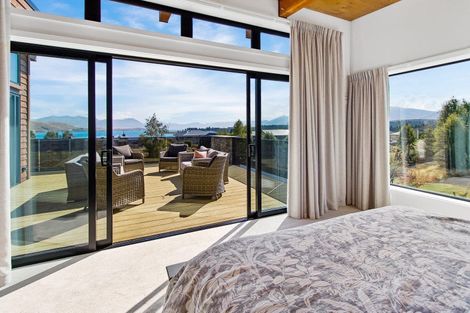 Photo of property in 16 Mistake Drive, Lake Tekapo, 7999