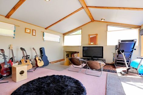 Photo of property in 19 Reynolds Street, The Glen, Dunedin, 9011